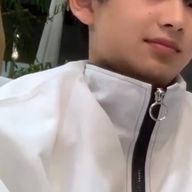 ひな @低浮上さんのアイコン画像