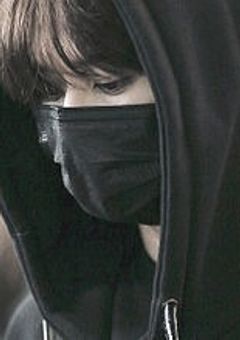 黒い影