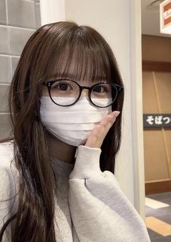 私の先輩は有名人