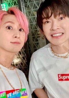 ク  ズ  か  ら  猛  ア  タ  ッ  ク  中  ...  ！？