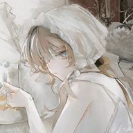 　　　♔ ⌇ 𝙴𝚖𝚖𝚊さんのアイコン画像