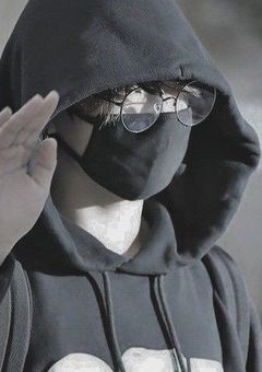 うさぎさんを拾いました .