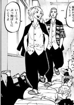 集会の途中にアホが乗り込んできた←