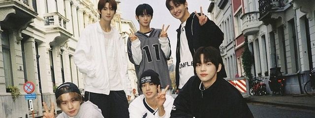 LIA @ゆずLOVE🎧🎬▯🍒 さんの壁紙画像