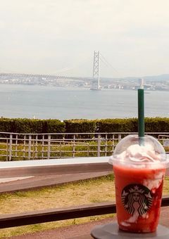 短 編 集