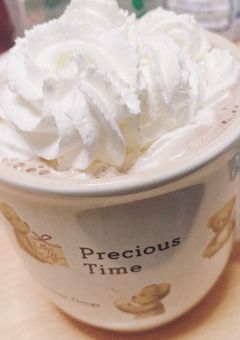 𝐌𝐲 𝐅𝐚𝐯𝐨𝐫𝐢𝐭𝐞 𝐑𝐨𝐨𝐦