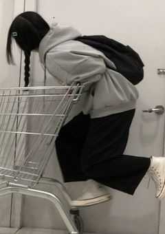 観光に来てただけなんですけど