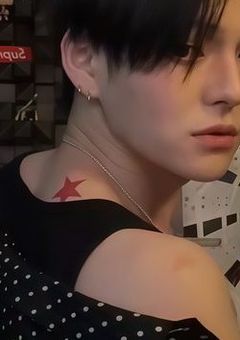 二度目の初恋は君と月の満ち欠け ,