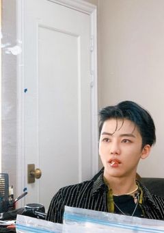 あの人に匂わせされてます