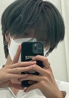 学校一のヤンキー、、、付きまとって来るんだが、、　　