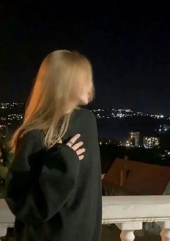 　Can you hold me tight?