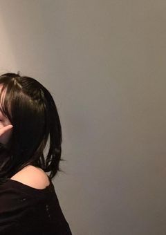 愛 さ れ す ぎ 紅 一 点 .