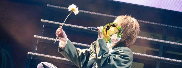 星 狼　も も ぬ　.　＠　低 浮 上さんの壁紙画像