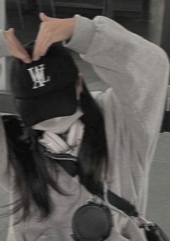 巷で噂のすとがーる。