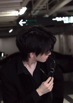 __の弟だよね？