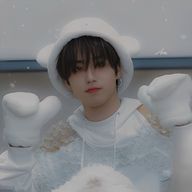 𝕐𝕦𝕫𝕦 𓏸︎︎︎︎⁡𓈒 𓂃さんのアイコン画像