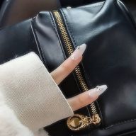 逢鵺愛👑さんのアイコン画像