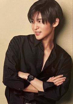 SnowManの演技派俳優の彼女はメンバーの妹でした。