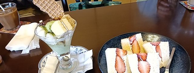 なーりんさんの壁紙画像