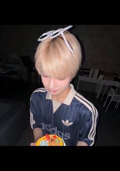         ♥ . 𝘁𝗮𝗹𝗸 