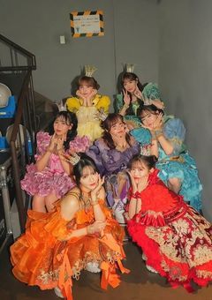 FRUITS ZIPPERは魔法使い？？？