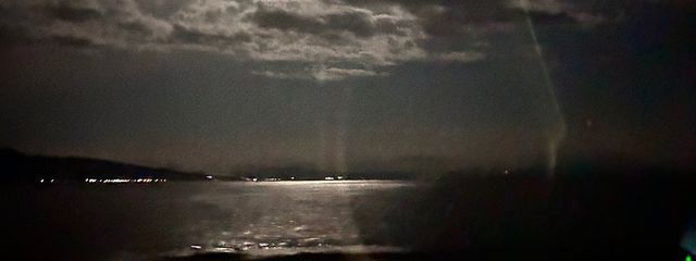 夜迷さんの壁紙画像