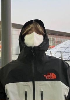  貴方 の 愛 を 信じない から 。