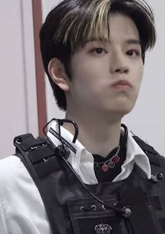 ただの偽った関係   。