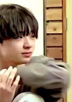 後輩のくせに、、