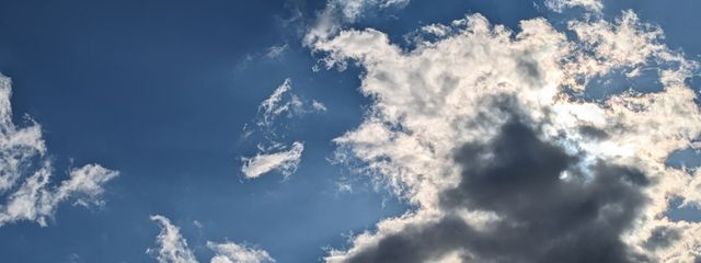 推しが今日も尊いさんの壁紙画像