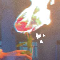 🥀.🎧𓂃𓈒𓂂𓇬さんのアイコン画像