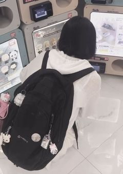 問 題 児 の お 世 話 係