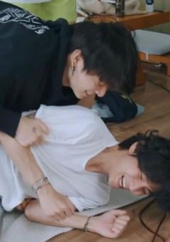 テヒョン、愛されてます【R盤】