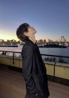誰も信用なんてしてくれない。