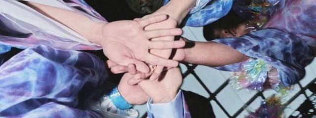 さつきさんの壁紙画像