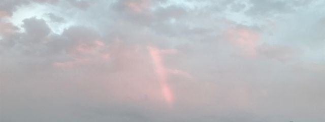 青葉さんの壁紙画像