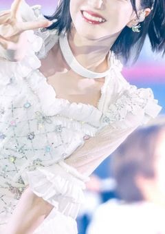 別グルのアイドルに恋された件