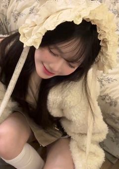 　転生したら推しの推しだった件