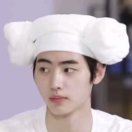 Yuri（LUNÉ）さんのアイコン画像