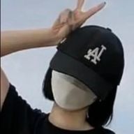 ヨワ(雪だるまさんとペア画中)さんのアイコン画像