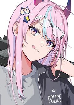 ︎ ︎ ︎ポンコツ警官、可愛がられてます