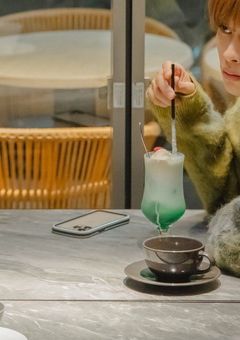 　　　初 恋　、実 ら せ ま す　。