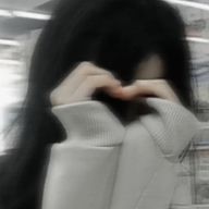しおん 생일‎🤍🎧 マジで🐢 前のアカウントわからんさんのアイコン画像