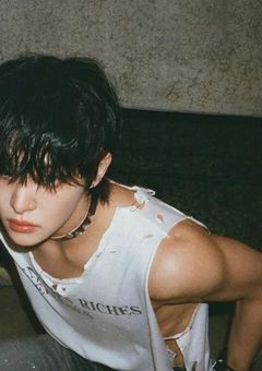  ︎︎元カノ依存 。