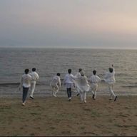 ひ️️꙳ょる️️さんのアイコン画像