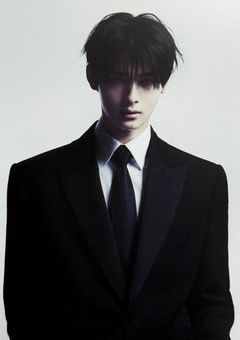 　𝐟𝐢𝐥𝐥𝐞𝐝 𝐰𝐢𝐭𝐡 𝐝𝐞𝐬𝐢𝐫𝐞