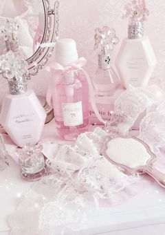 　#　　tag　　⋆˙⟡