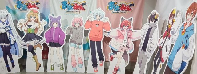しゃももさんの壁紙画像