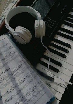 　拝 啓 、 世 界 一 の 恋 人 へ