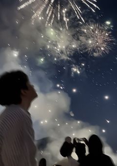  ⠀  ⠀  ⠀ 𝟭𝟵𝟵𝟵